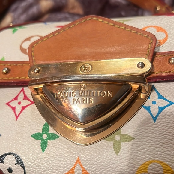 Louis Vuitton Takashi Murakami Y2K Rainbow Monogram White Marilyn Shoulder Bag - Picture 9 of 17